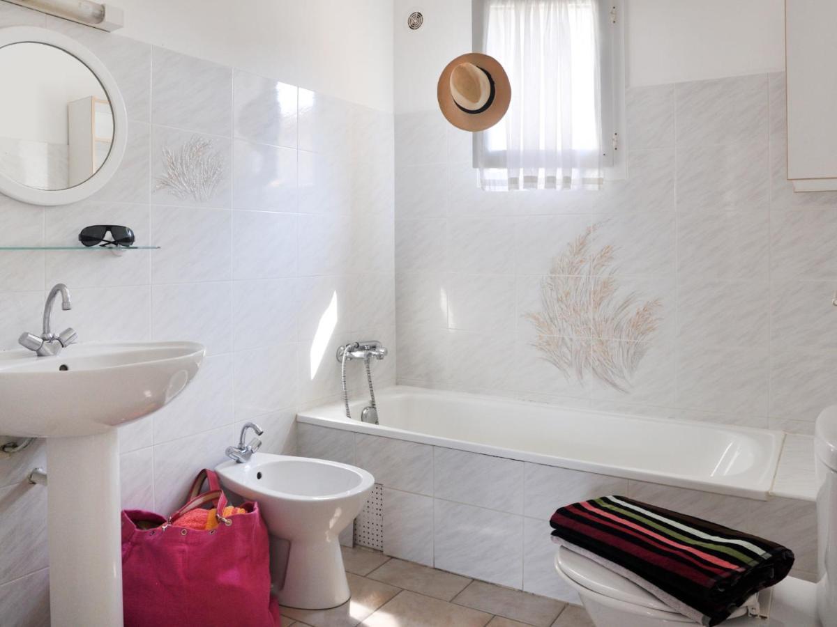 Holiday Home Les Chenes - Maa200 By Interhome Borgo  Bagian luar foto