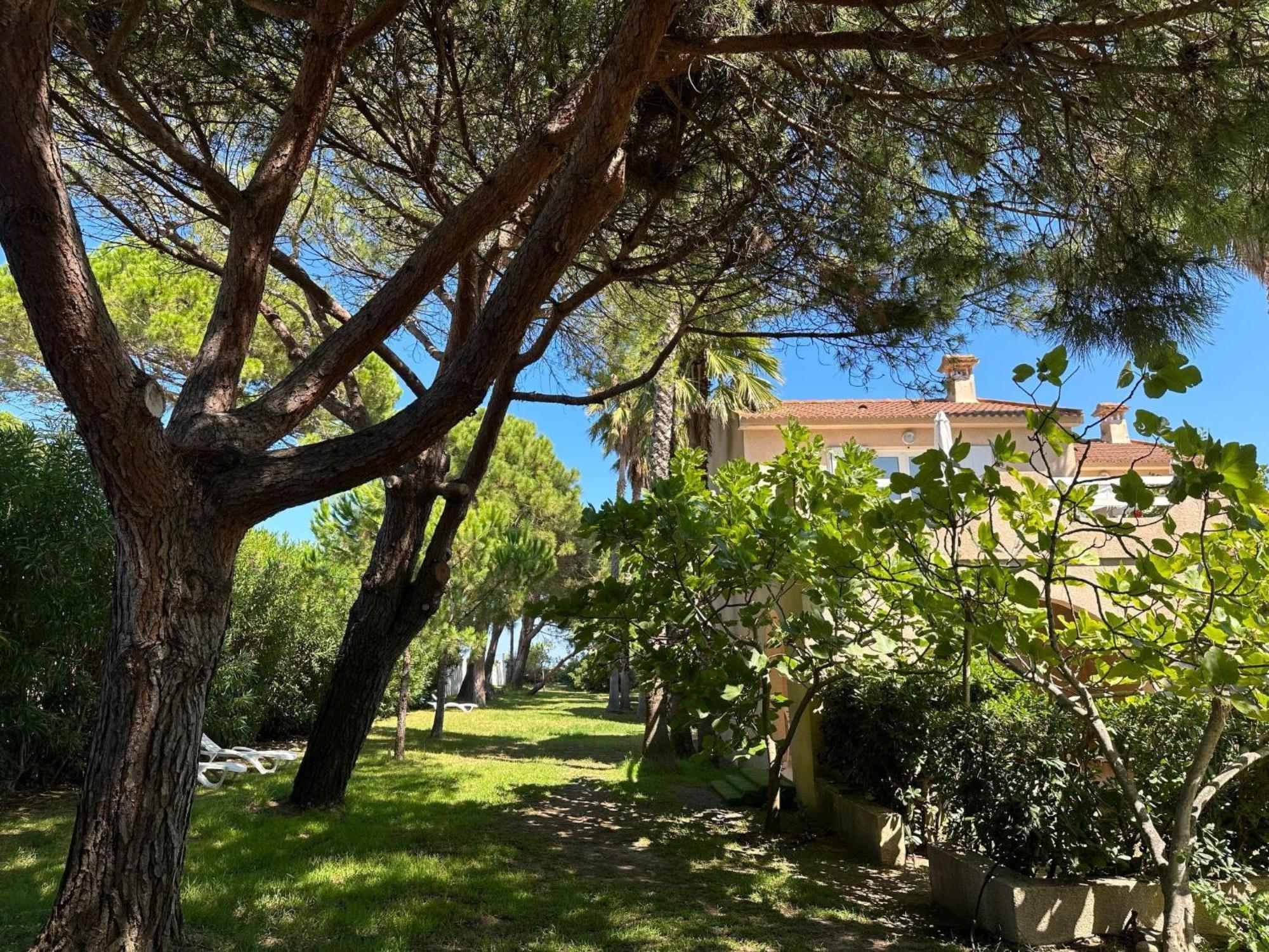 Holiday Home Les Chenes - Maa200 By Interhome Borgo  Bagian luar foto